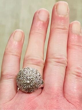 Vintage Lia Sophia Kiam Family Pavé Dome Crystal Ring Size 7 Signed